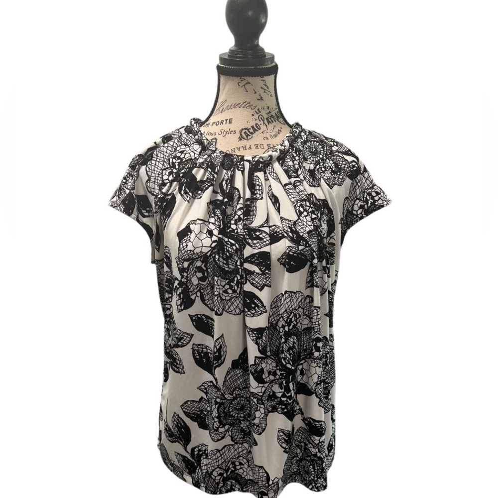 Worthington top white with black floral pattern size M